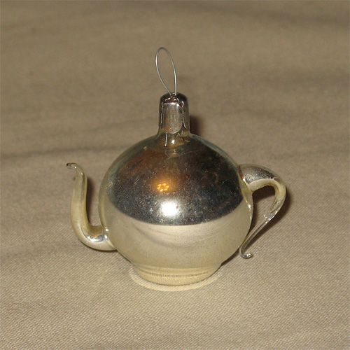 Елочная игрушка - стеклянный чайник